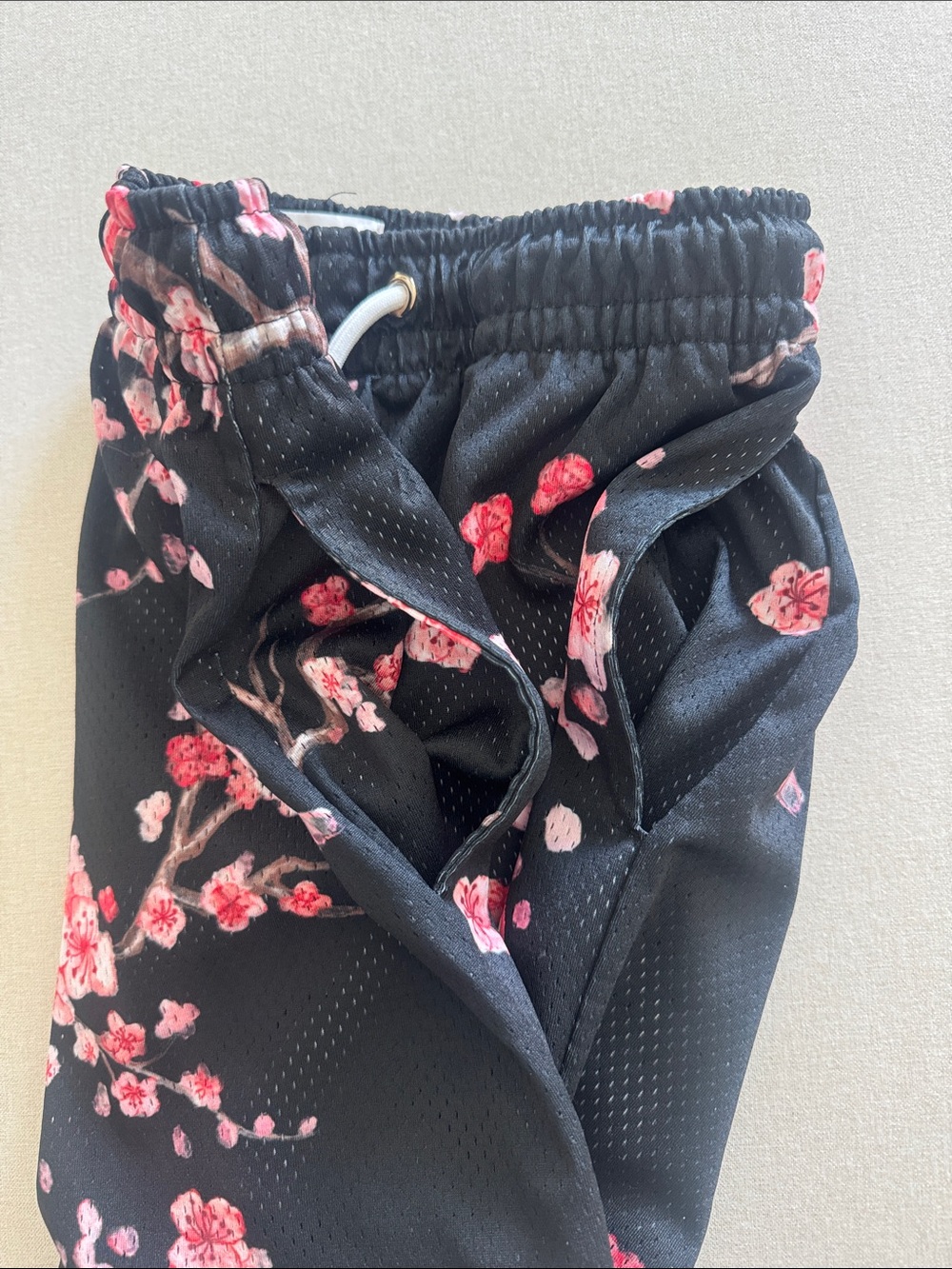 Bucket Squad Shorts Cherry Blossom - Picture 5 of 5